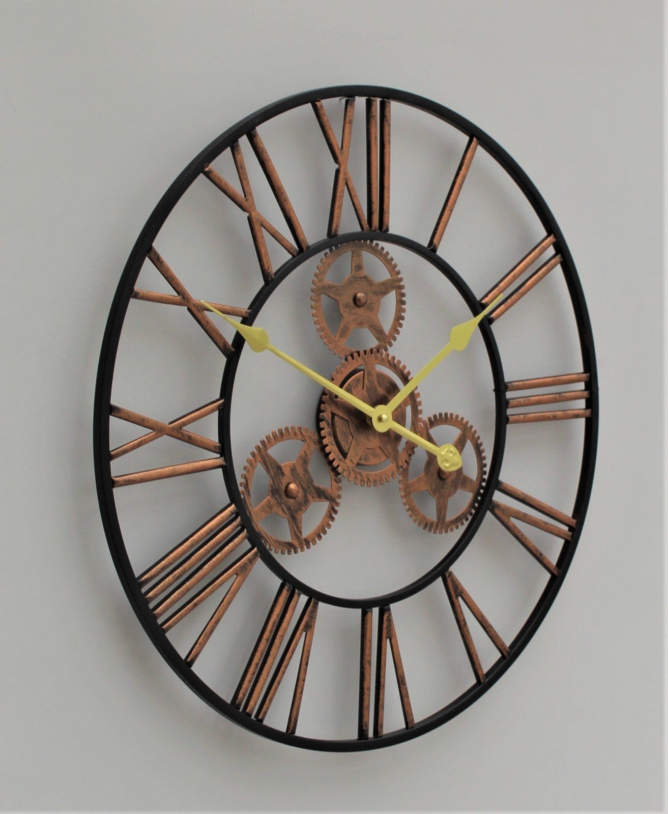 Large Metal Skeleton Wall Clock Antique Gold Home Decor round 58Cm Indoor & Out