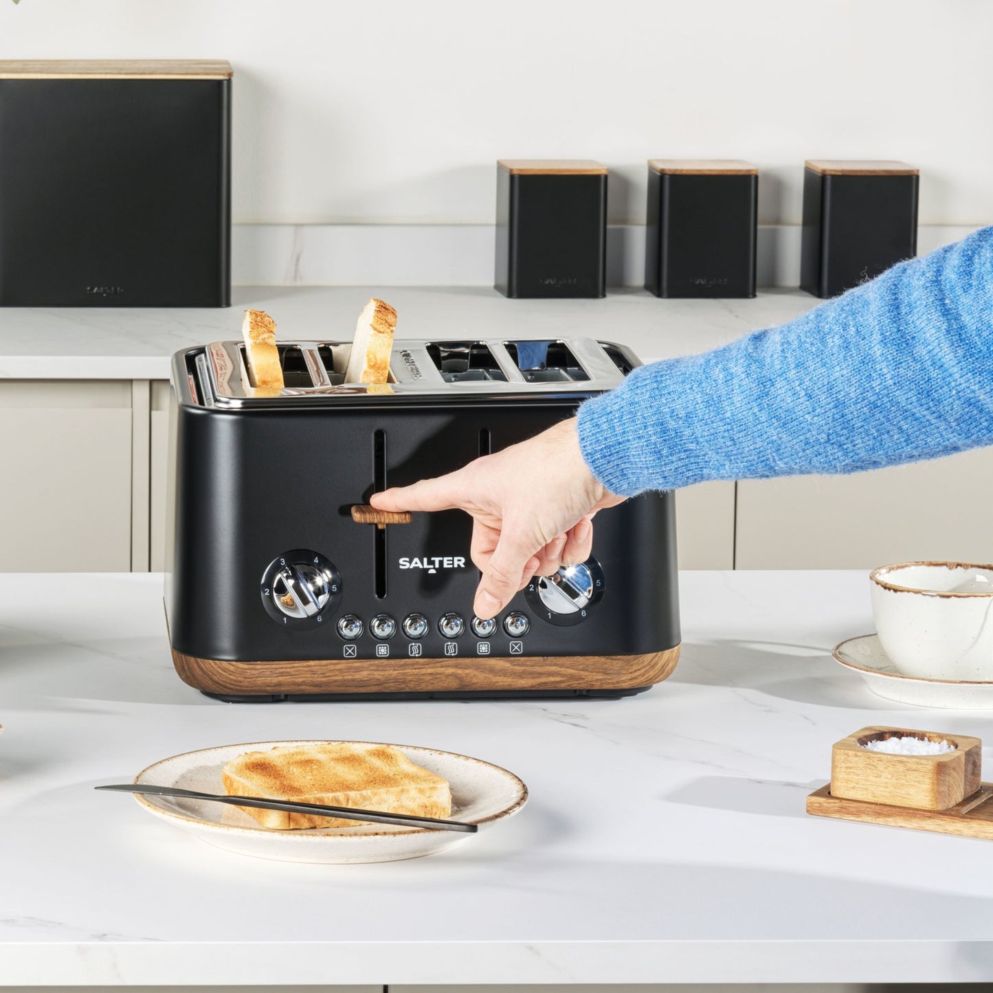 Salter Kettle & 4-Slice Toaster Set 1.7 L Fast Boil Wide Toasting Slots Black