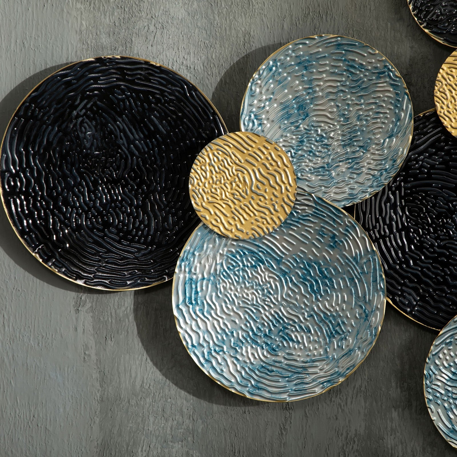 3D Metal Wall Art Modern Circle Hanging Wall Sculpture Blue Gold Home Decor